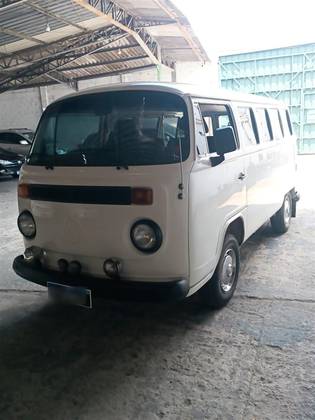 VOLKSWAGEN KOMBI 1.6 STD 8V ÁLCOOL 3P MANUAL VOLKSWAGEN KOMBI 1.6 STD 8V ÁLCOOL 3P MANUAL